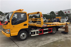 聊城哪里有拖车服务